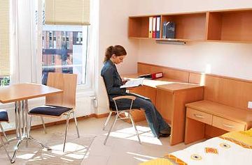 Fachlehranstalt Oldenburg für Friseure und Kosmetiker e.V. Appartment
