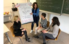 Friseur_Akademie_lehnen_words