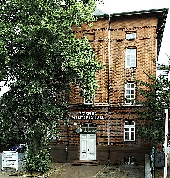 Fachlehranstalt Oldenburg für Friseure und Kosmetiker e.V. Eingang