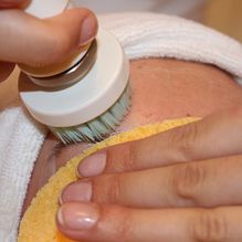 Fachlehranstalt Oldenburg für Friseure und Kosmetiker e.V. Hautoberflächenbehandlung